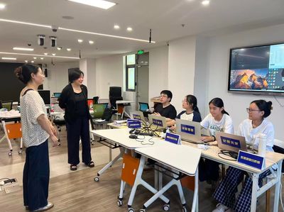 清荷喜报 上海商业会计学校荣获2025年世界职业院校技能大赛总决赛财经赛道金奖